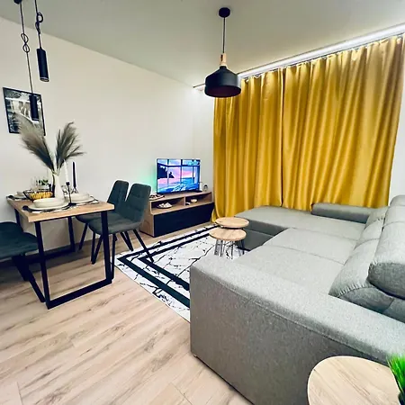 Nj Luxury Breeze Apartment