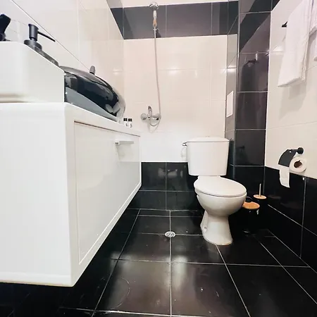 Nj Luxury Breeze Apartman